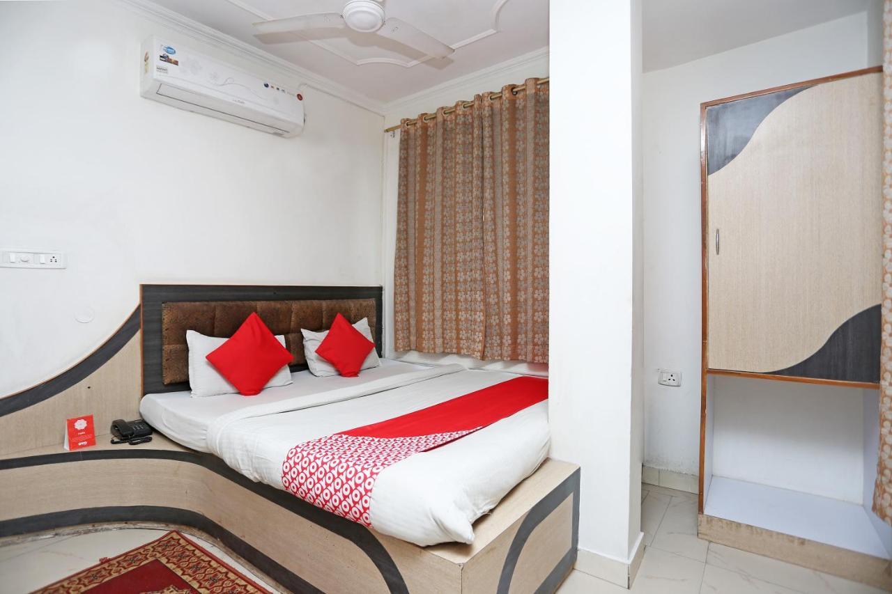 Oyo 4406 Hotel Arya Palace Бхопал Экстерьер фото